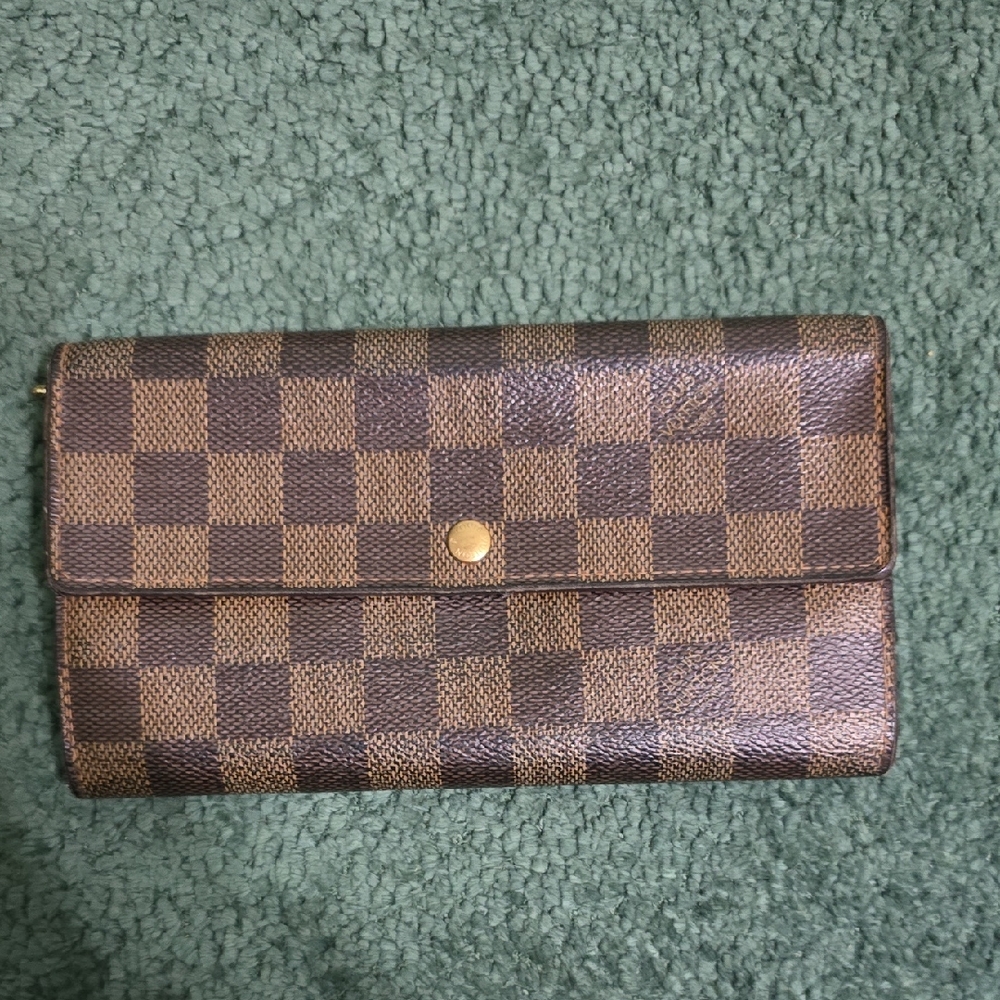 Louis Vuitton Damier Ebene Continental Wallet